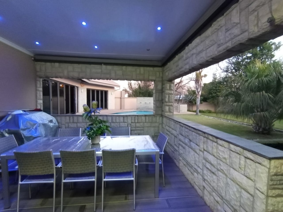 4 Bedroom Property for Sale in Baillie Park North West